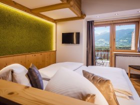 Auszeit zu Zweit mit Panorama-Wow-Effekt in Kaprun inkl. Tauern Spa Therme Eintritt | 2 Nächte