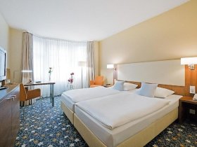 Silvester Flusszauber auf dem Rhein - Jahreswende an Bord der Moby Dick | 3 Tage