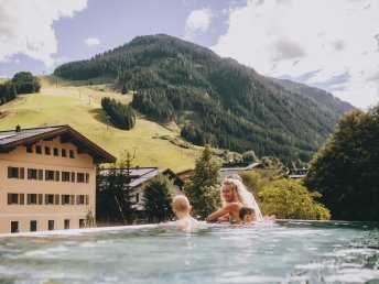 Outdoor Hiking Package im Salzburger Land mit Wellness, Pool & JokerCard | 7 Nächte