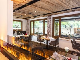 Auszeit zu zweit mit Wellness inkl. Halbpension inmitten der Salzburger Bergwelt | 