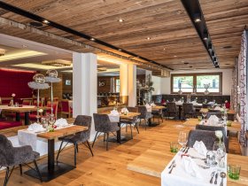 Auszeit zu zweit mit Wellness inkl. Halbpension inmitten der Salzburger Bergwelt | 