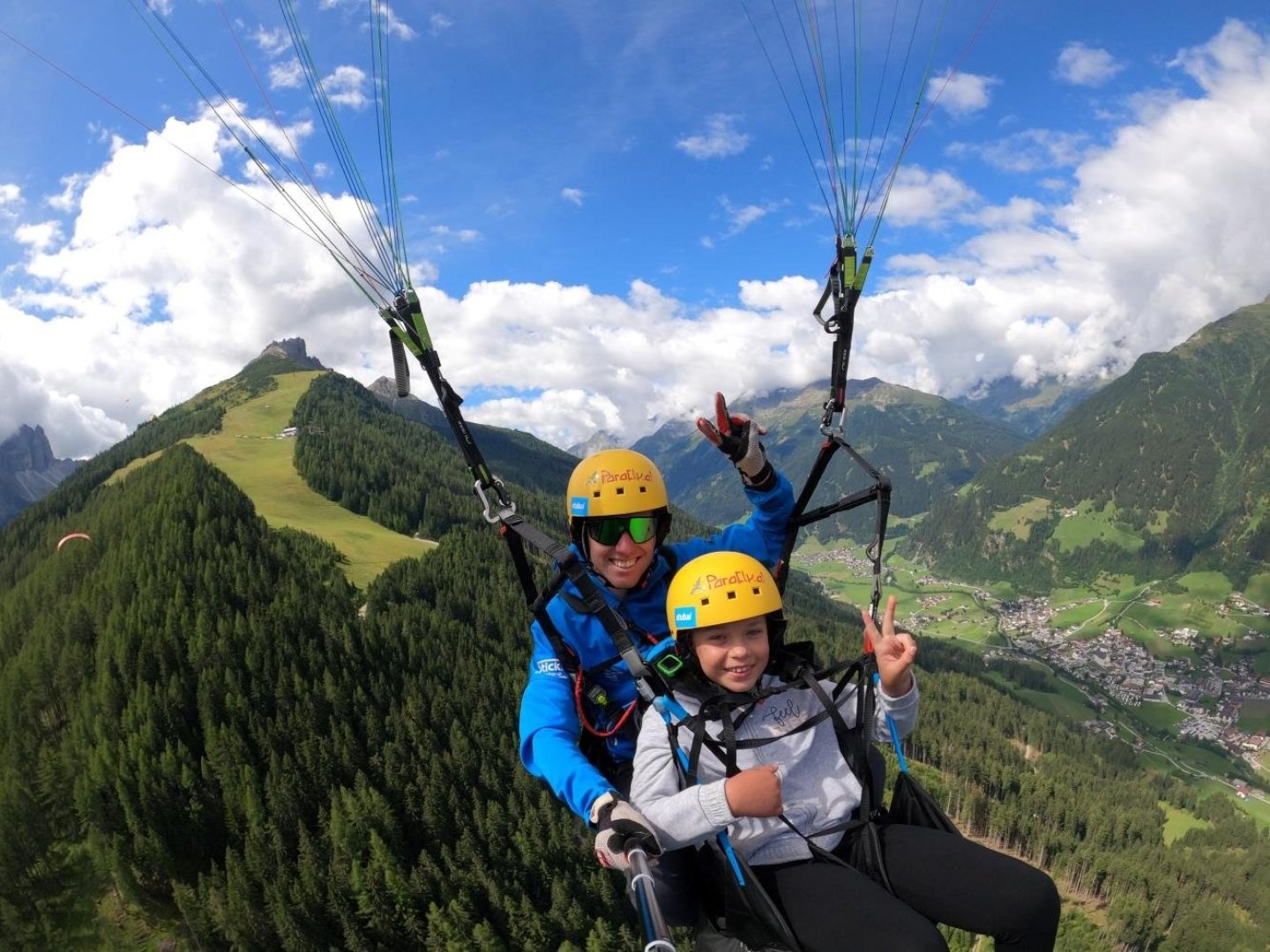 Sommerurlaub in Stubai - Abenteuer Tandemflug