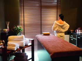 Erholung im Küstenklima: 4 Nächte im Hotel Olymp III